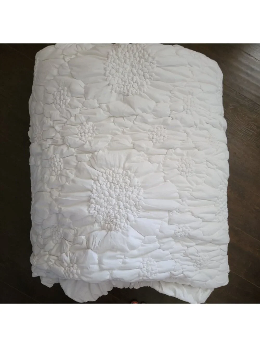 Anthropologie Dahlia Cotton Jersey Floral Quilt King White Boho Chic Cottagecore